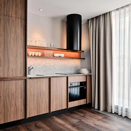 Radisson Red & Radisson Red Apartments, Cracovie