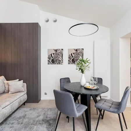 Apartment Wielopole Floor Krakow