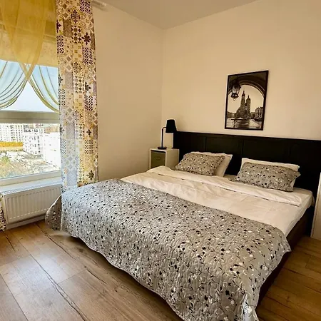 Exclusive Jacuzzi Penthouse With Garage *