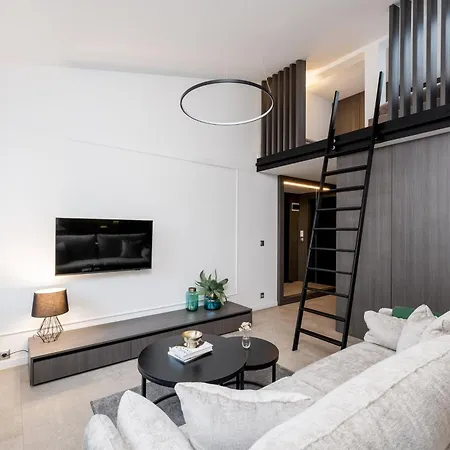Wielopole Floor Apartment