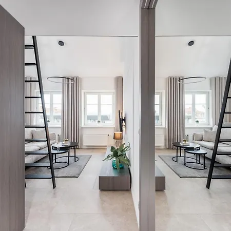 Wielopole Floor Apartment *