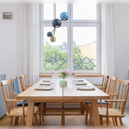 Rodzinny W Centrum Krakowa By Renters 아파트 크라쿠프