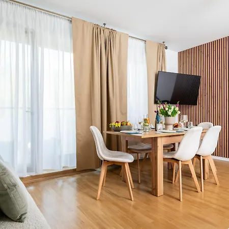 Vistula L A Lovely Place To Be Apartment