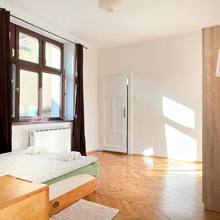 Apartament With Separate Bedroom In The Heart Of Krakow, Market Square *