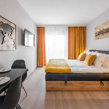 Iron Apartman