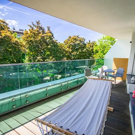 Inpoint Spacious Near Main Square & Kazimierz District Краков