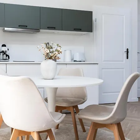 Premium With Air Conditioning For Couples In The Heart Of Krakow, Main Square Kraków