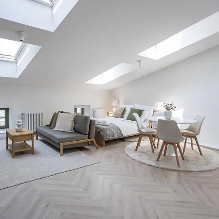 Premium With Air Conditioning For Couples In The Heart Of Krakow, Main Square Lägenhet *