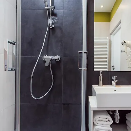 Krakow B&B شقة فندقية كراكوفيا