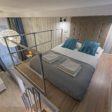 Apartment Loretanska 6
