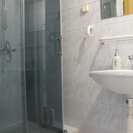 Apartament Kazimierz Brzozowa *
