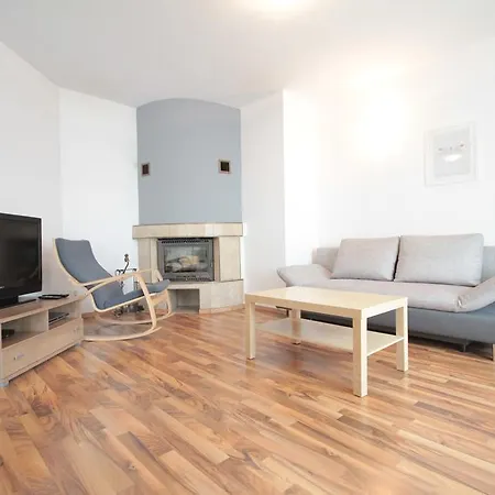 Apartment Apartament Z Kominkiem