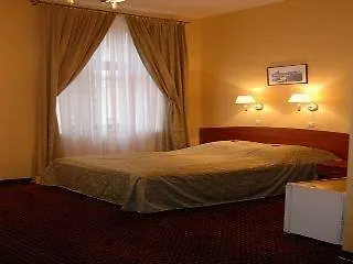 Aneks Kazimierz 3*