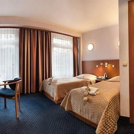 Hotel Alexander 3*