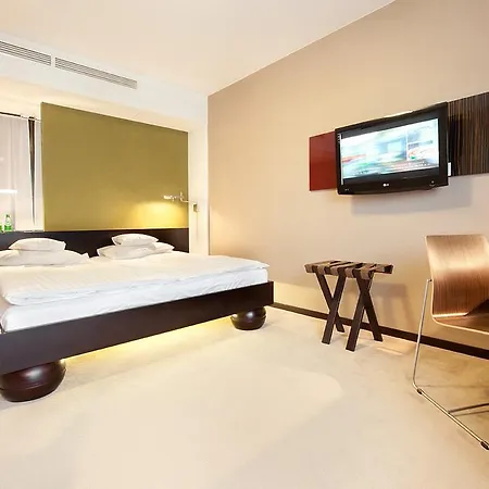 Otel Niebieski Art &