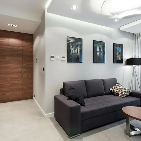 Modern Apartment By Wawel Castle *