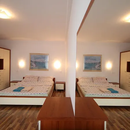 Apartment Apartament Z Kominkiem