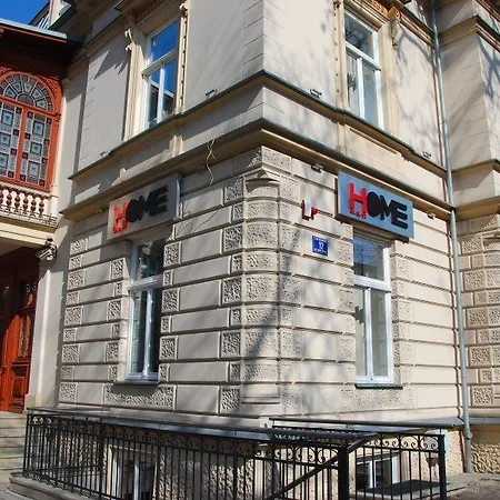 Home Aparthotel 4*