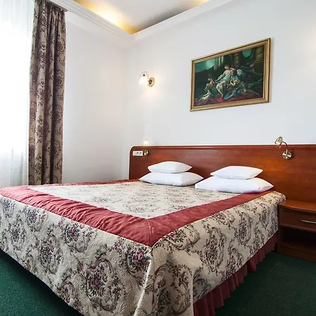 Artur Hotel 3*