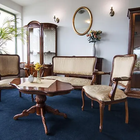 Artur Hotel 3*