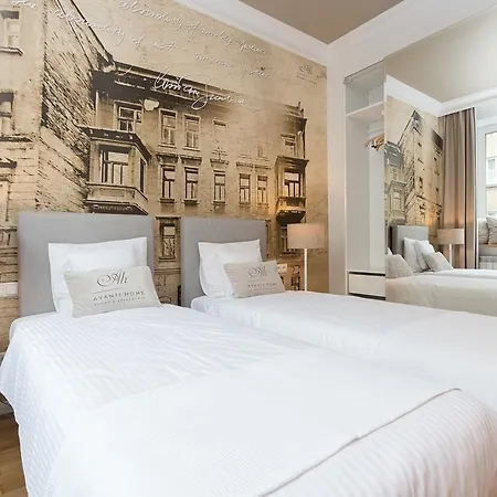 Avanti Aparthotel *