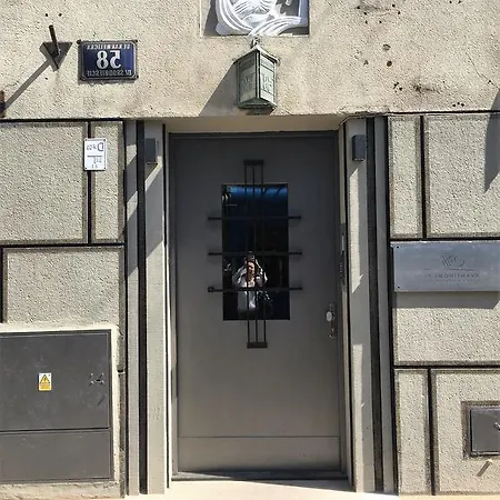 Aparthotel Avanti