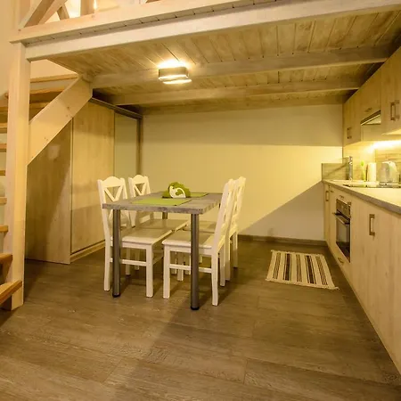 Winnicy Kresy Ii Apartment Krakow