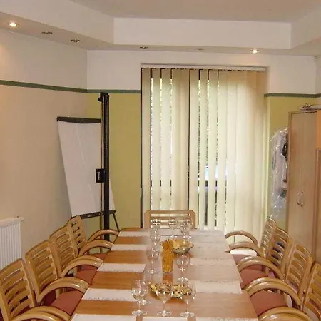 Petrus 3* Krakow