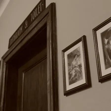 Hostel Deco *