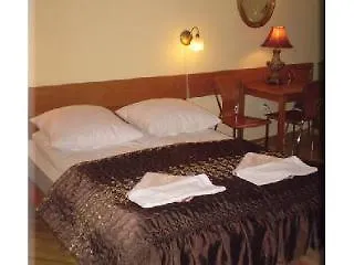 Golden Lion Guest Szewska 19 Aparthotel