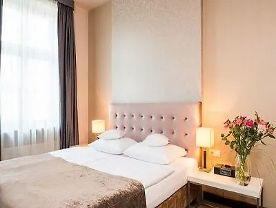 ホテル ウニクス パレス 5*