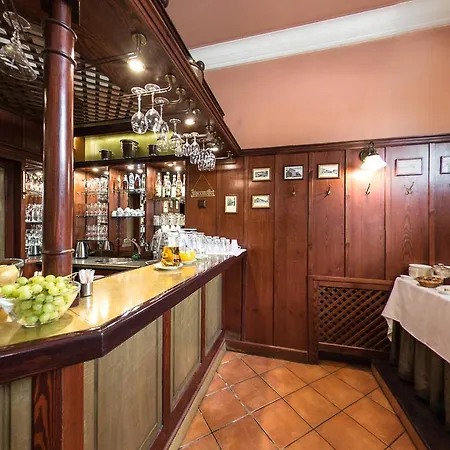 Apart Otel Kajzer 2*