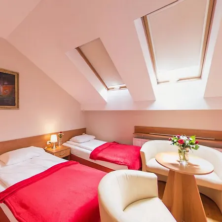 Kajzer Apart Otel