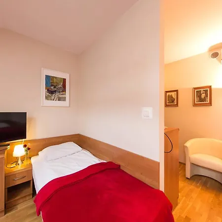 Apart Otel Kajzer Krakow