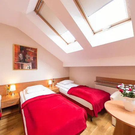 Kajzer Apart Otel