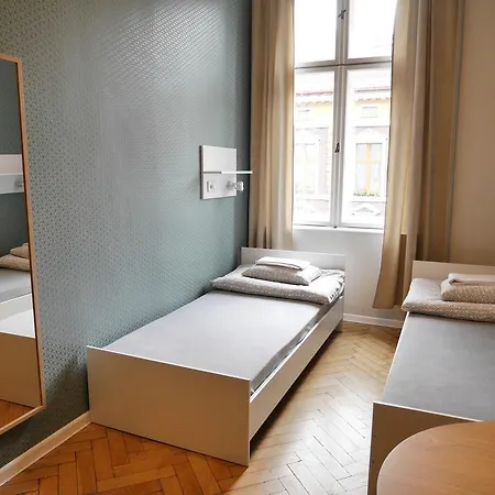 Dizzy Daisy Hostel Krakov
