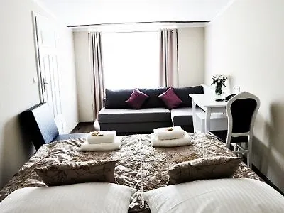 Aparthotel Leone