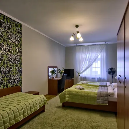 Mikołaj 3*
