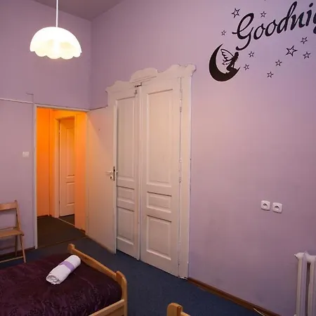 Dragon Aparthostel Senatorska Hostel Kraków