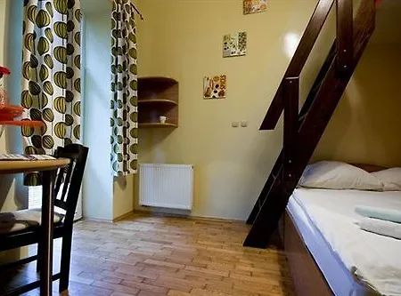 Aparthotel Kadetus Apart Otel