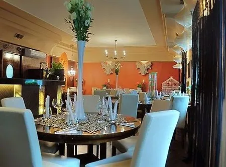 Ester 4* Krasków