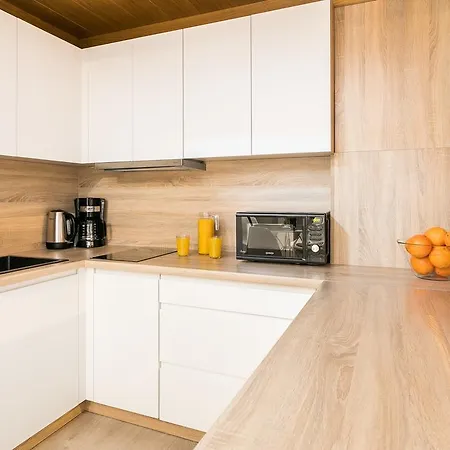 Apartment Topolowa 8 By Let's