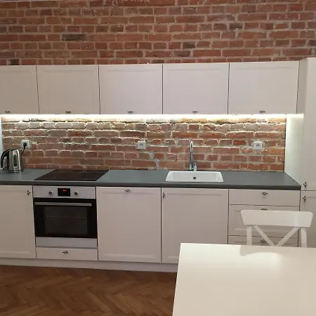 Florianska Deluxe With Air Condition