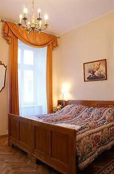 Camea 3*