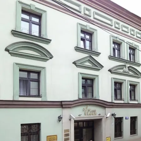 Eden Krakow