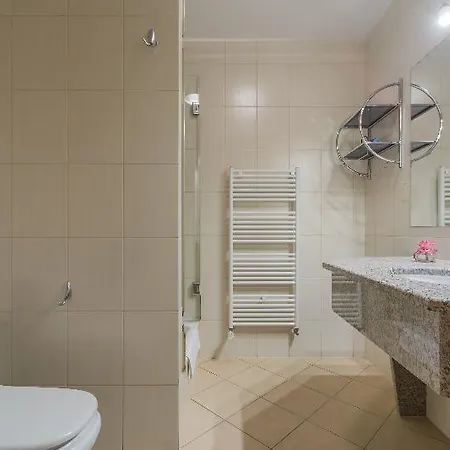 Antica 3* Krakkó