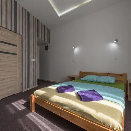 Otel 70s 2*