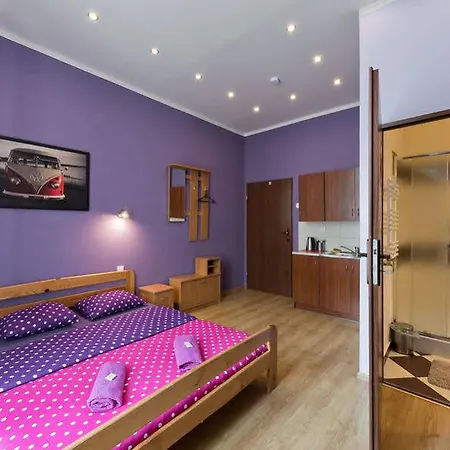 Otel 70s 2*