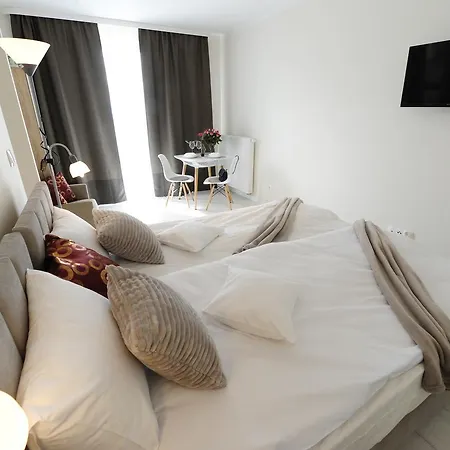 Appartamento Romantic Sky Apartment- 15th Floor Cracovia