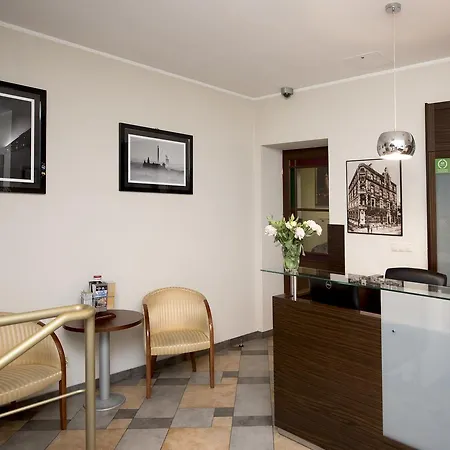 Red Brick Apart Otel 3*